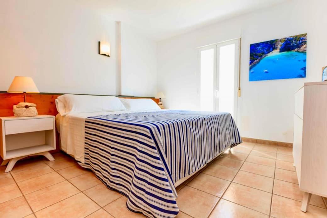 Apartamentos Sa Varadero 3D Vista Mare Laterale Es Pujols Exterior foto