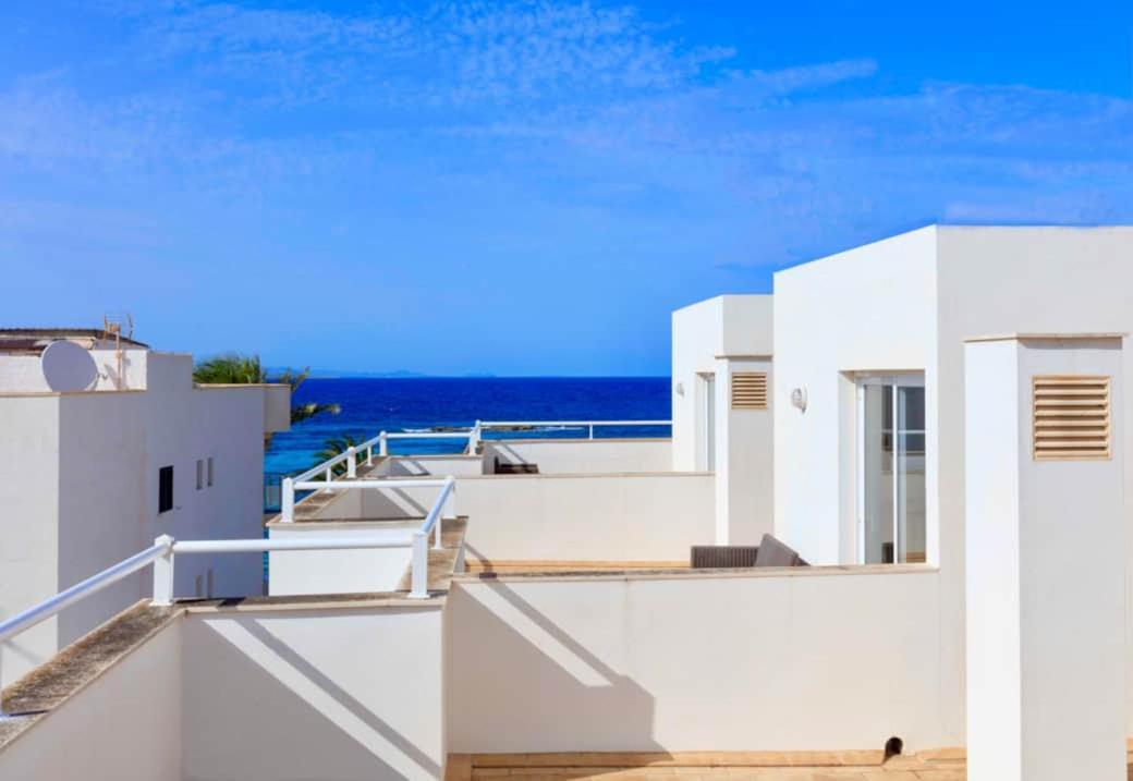 Apartamentos Sa Varadero 3D Vista Mare Laterale Es Pujols Exterior foto